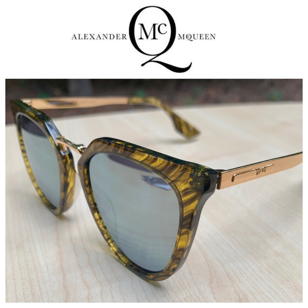 💫 ALEXANDER MCQUEEN Luxe Sunglasses Cateye Wood Grain with mirrored lenses